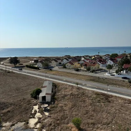Beautiful Seaview Helena 60